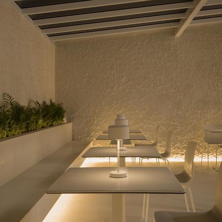 Hotel Hello Plovdiv - Free Parking And Pet Friendly Exteriör bild